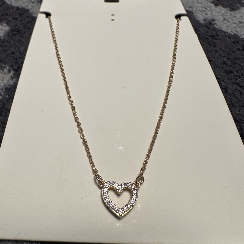 Gold heart necklace